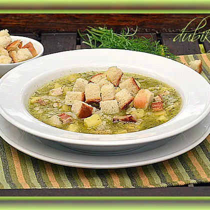 Укропный суп с грудинкой и цветной капустой