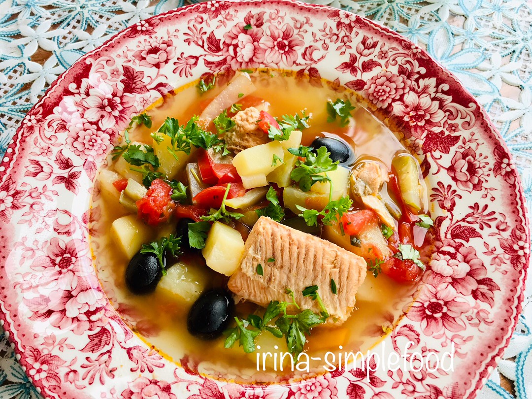 Рыбная солянка, пошаговый рецепт на ккал, фото, ингредиенты - Мальва