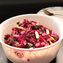 Салат со свеклой и фасолью 