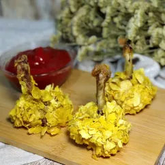 Куриные крылья в панировке из кукурузных хлопьев