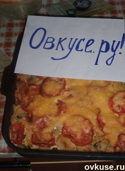 Запеканка из кабачков с фаршем и помидорами