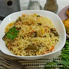 Рис с мексиканской смесью в мультиварке