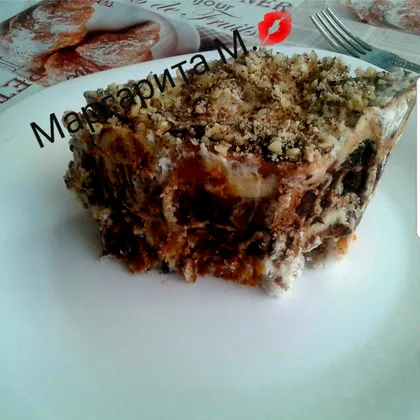 Торт Трухлявый пень с сухофруктами
