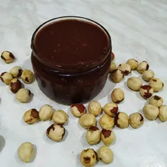 "Nutella" ореховая паста