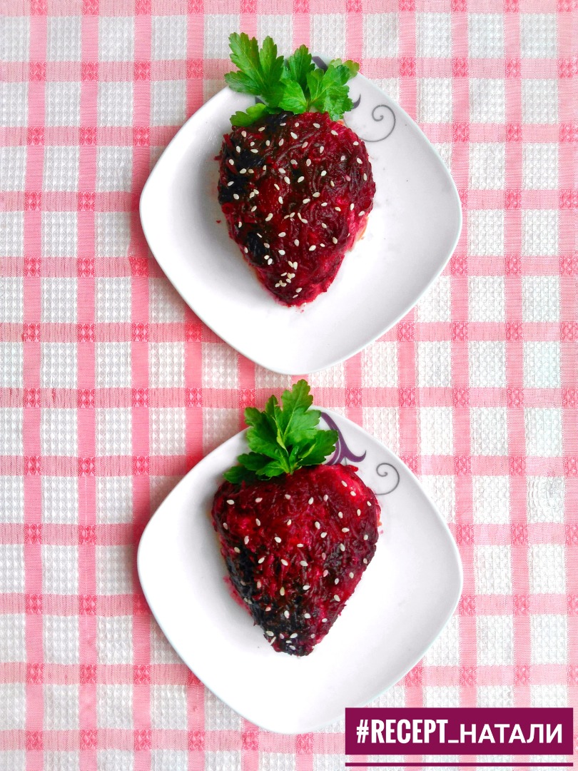 Пальчики оближешь как вкусно, наверняка наморозили ягодок - давайте начина | Instagram
