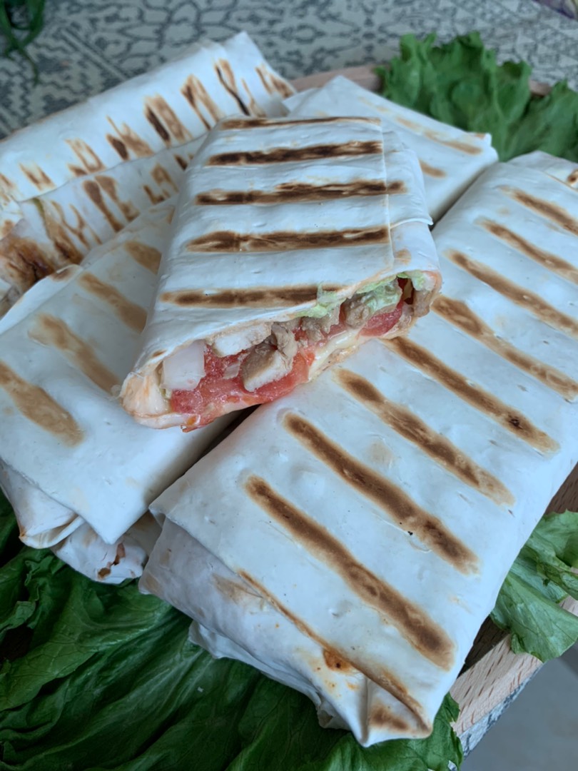 Лаваш с курицей
