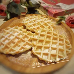 Яблочные вафли в электровафельнице