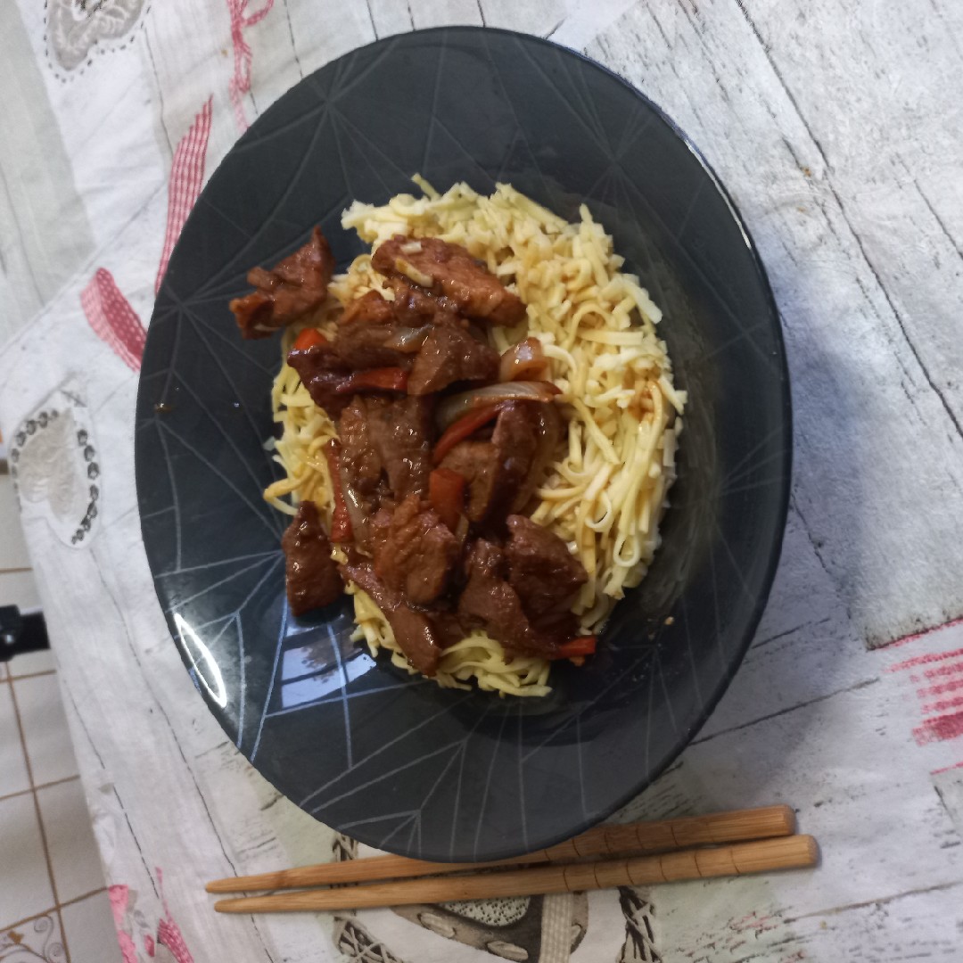 Свинина с овощами по-китайски — рецепт на сковороде