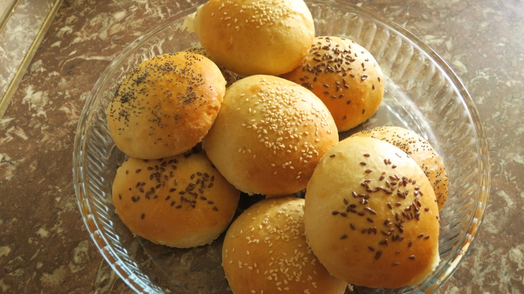 Булочки с кунжутом, и не только