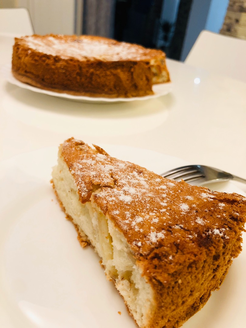 Шарлотка фруктовая 😋