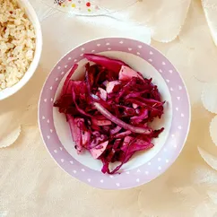 Салат из краснокочанной капусты и яблока 🍎