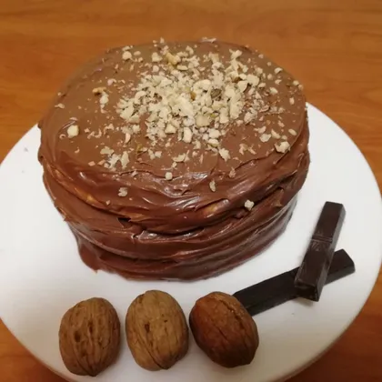 Шоколадный торт десерт с парижским кремом
