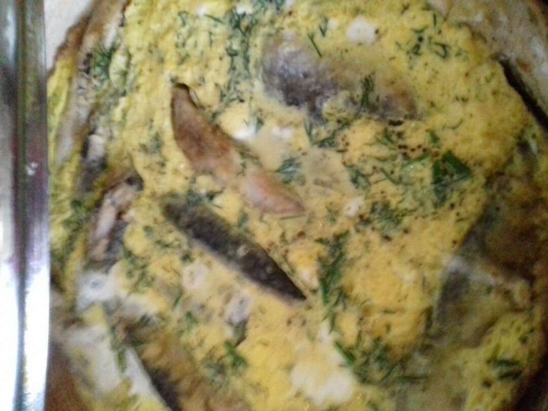 Салака жареная с омлетом!!!