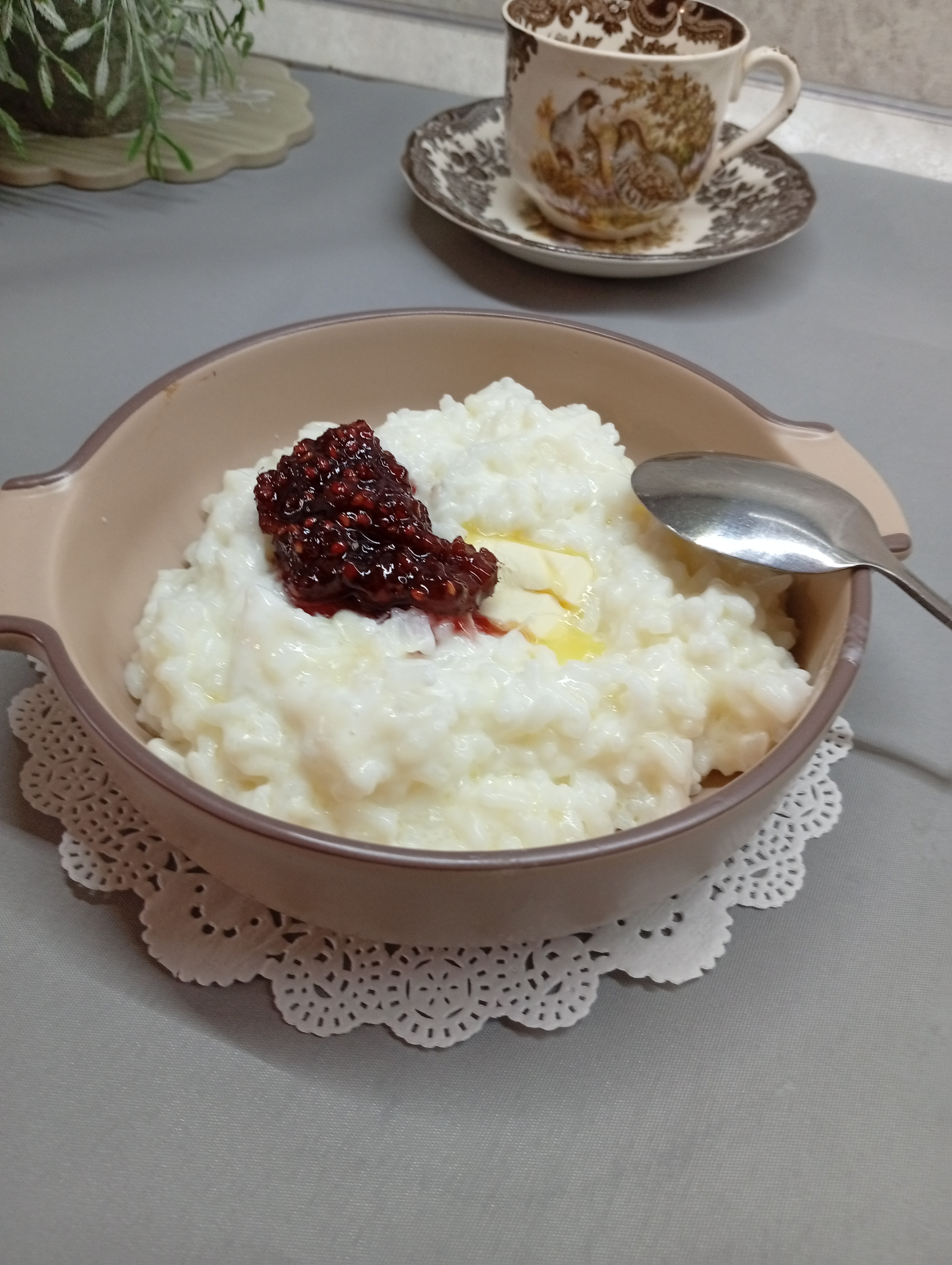 Рисовая каша на сливках с пармезаном