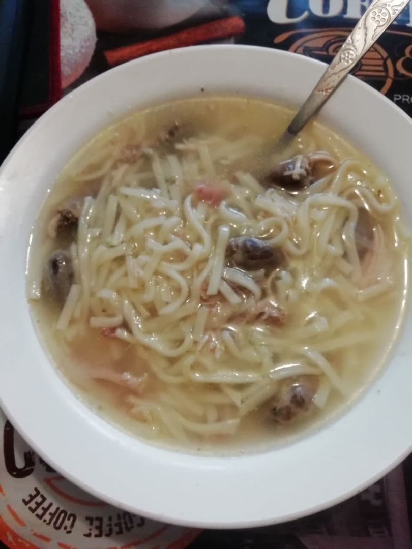 Домашняя лапша с курочкой и сердечками