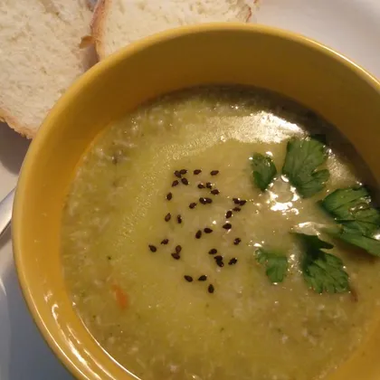 Суп-пюре из грибов, курочки и брокколи