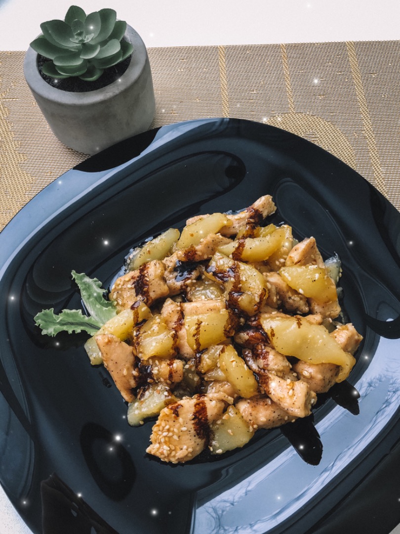 Куриное филе с карамелизированными грушами🍐