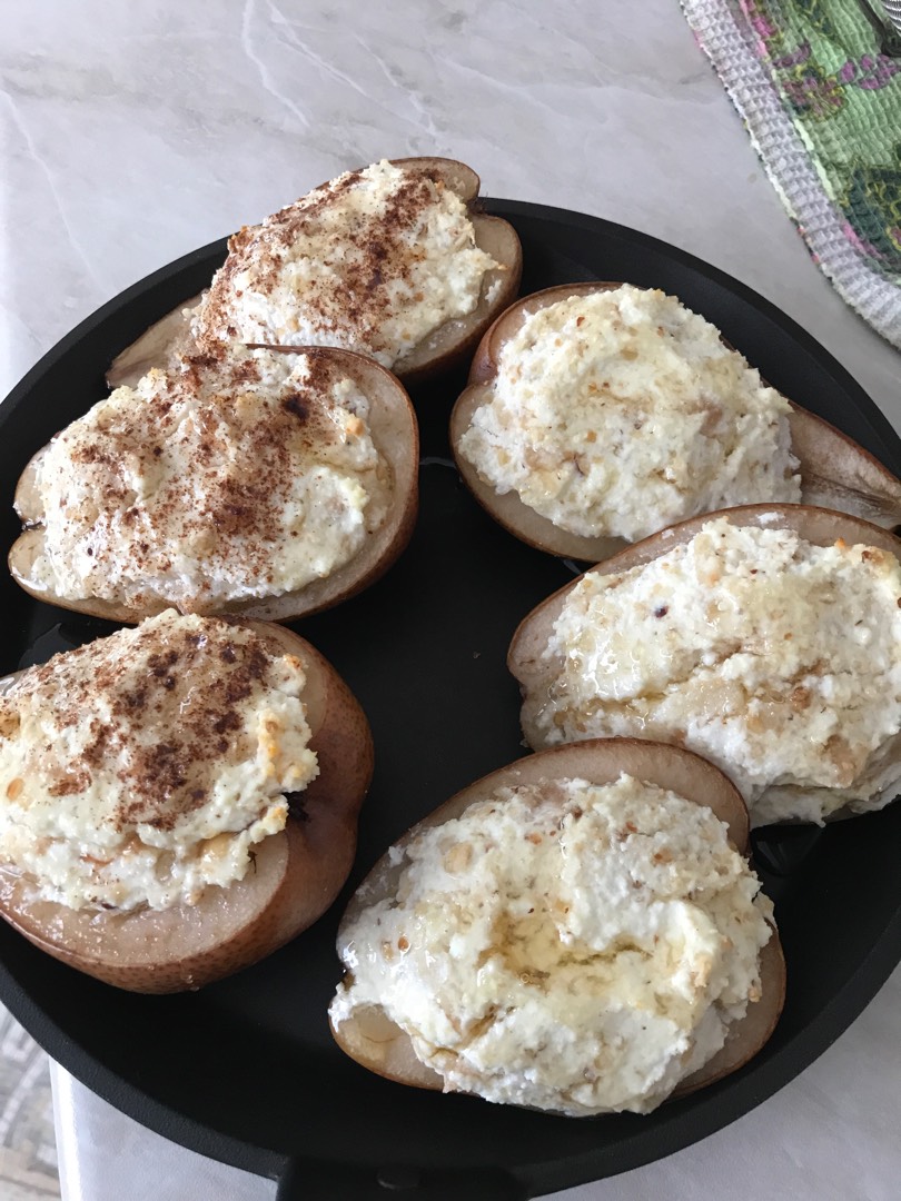 Запечённые груши с творогом