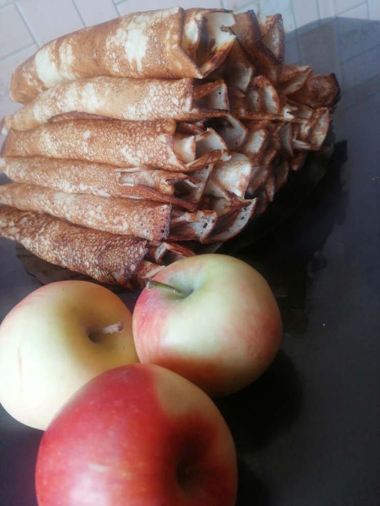 Яблочные блины особые