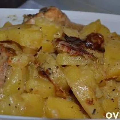 Картофель в сметанном соусе с пряностями