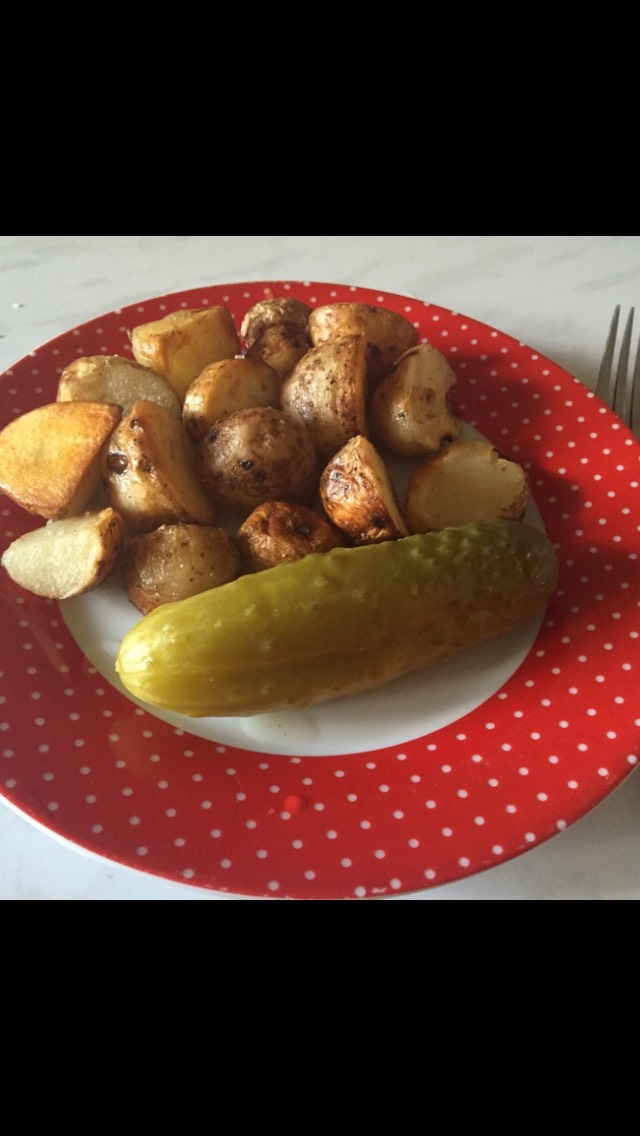 Жареный картофель в мундире