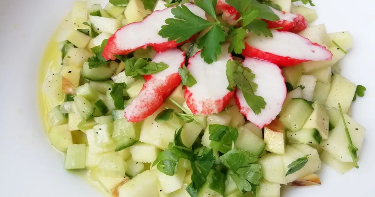 Салат из капусты с яблоком и авокадо — рецепты | Дзен