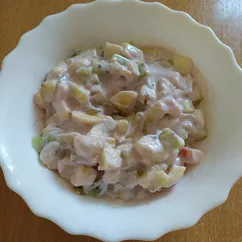 Фруктовый салат с грушей и киви