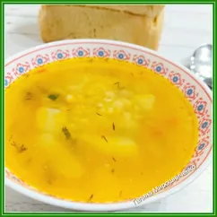 Гороховый суп с маринованными огурцами