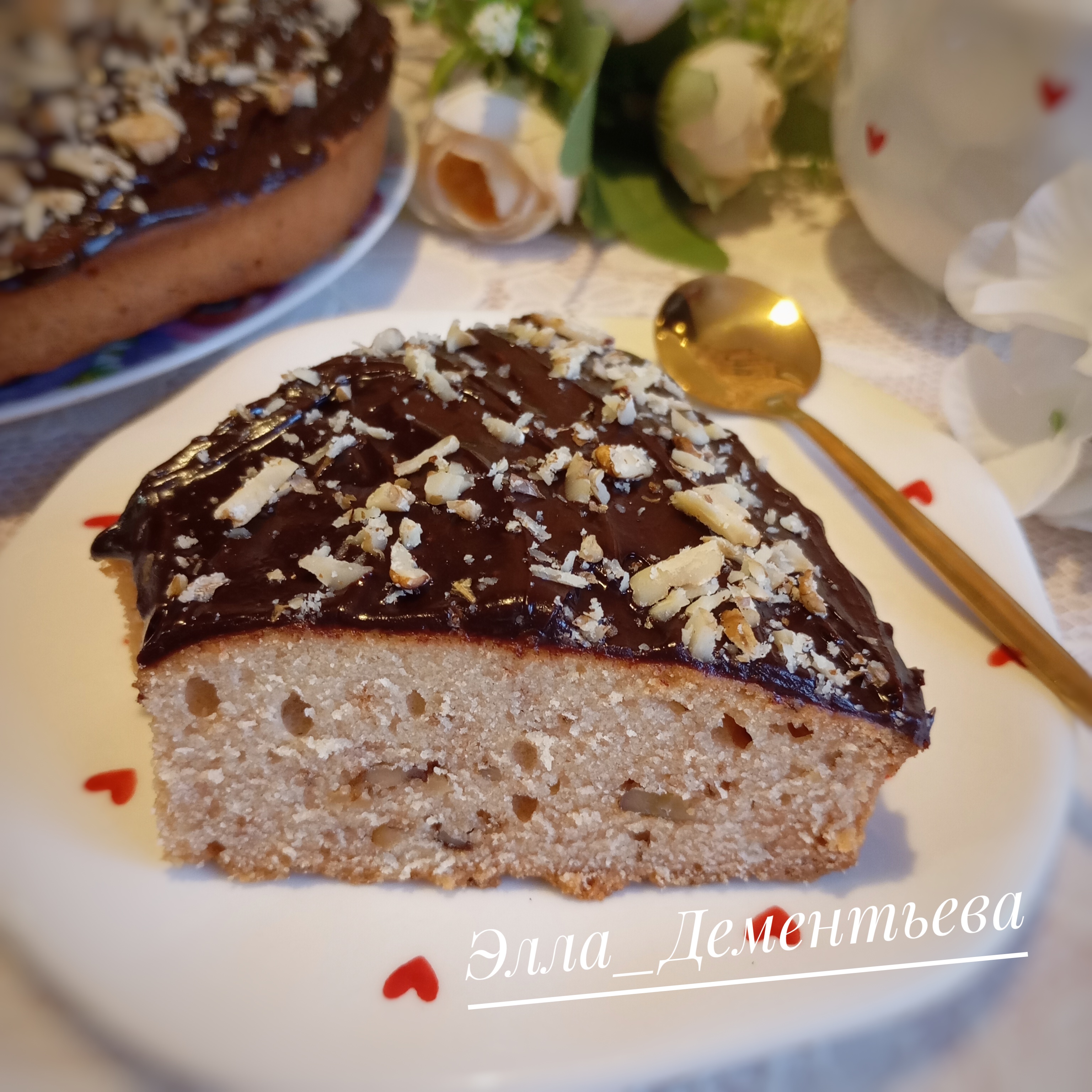 Кекс с грецкими орехами 