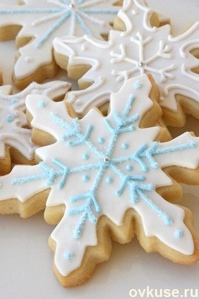 Новогоднее печенье «Снежинки»