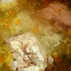 Суп лапша с курицей