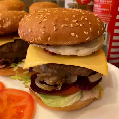 🇦🇺 Австралийский бургер с маринованной свёклой (Hamburger With Beetroot)