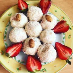 Пп рафаэлло с клубникой🍓🥥