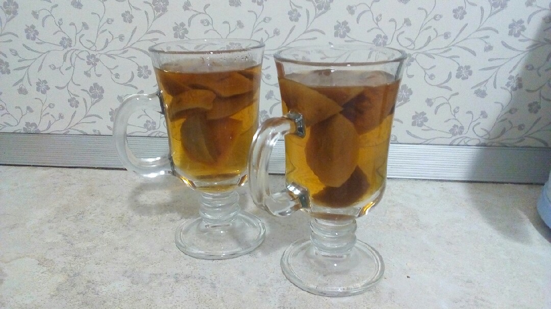 Компот из сушёных яблочных долек