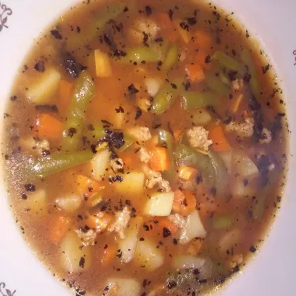 Густой суп с фаршем и овощами