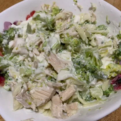 Салат из брокколи 🥦 с курицей
