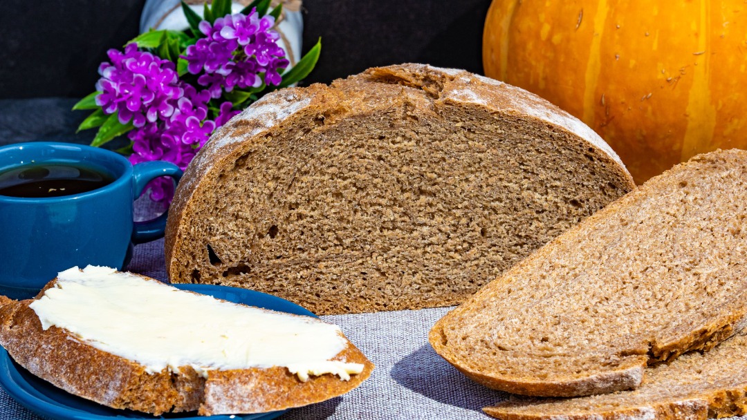 Цельнозерновой хлеб без дрожжей - рецепт с фотографиями - Patee. Рецепты