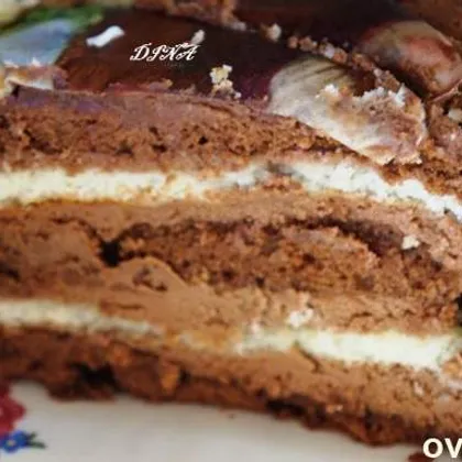 Шоколадный торт со сливочно-шоколадным кремом