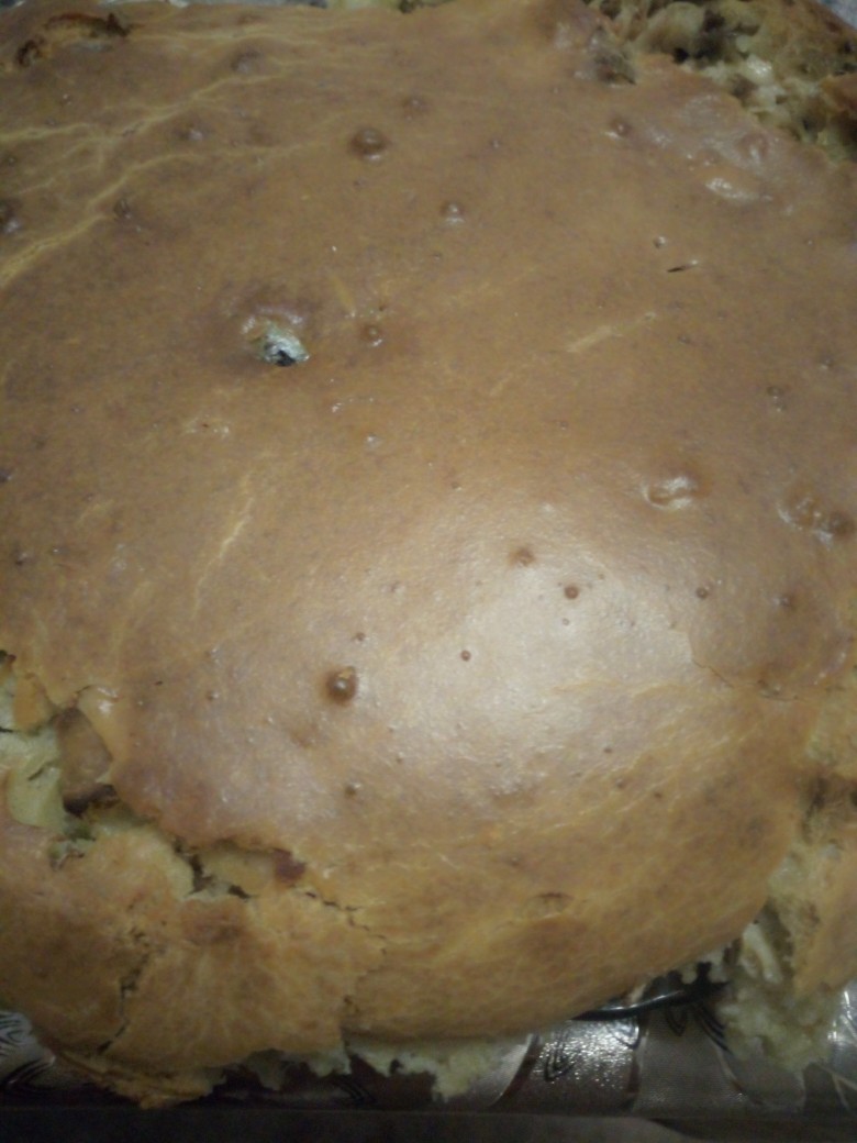 Заливной пирог с сайрой и картофелем