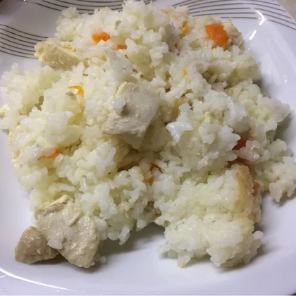 Рис с курицей «типа плов» в мультиварке