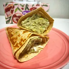 Рожок из лаваша с курицей