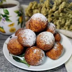 Творожные шарики жаренные в масле. Папанаши - творожные пончики