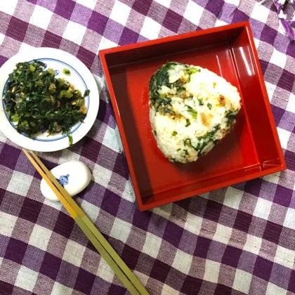 Японская Фурикаке и онигири (рисовые шарики)