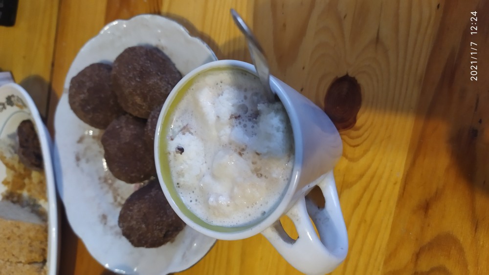 Горячий шоколад с мороженым 🤪