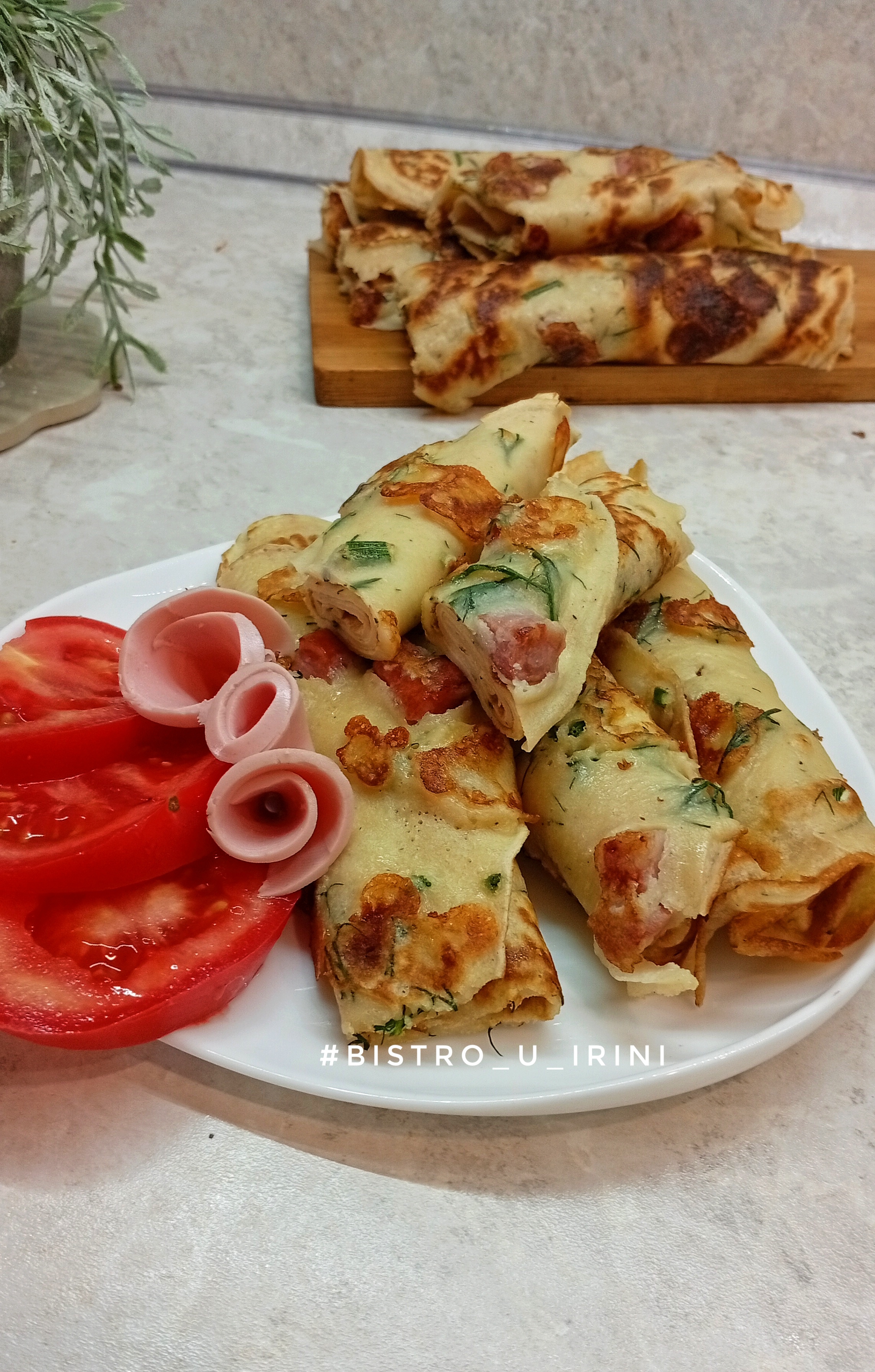 Блины с сыром и колбасой