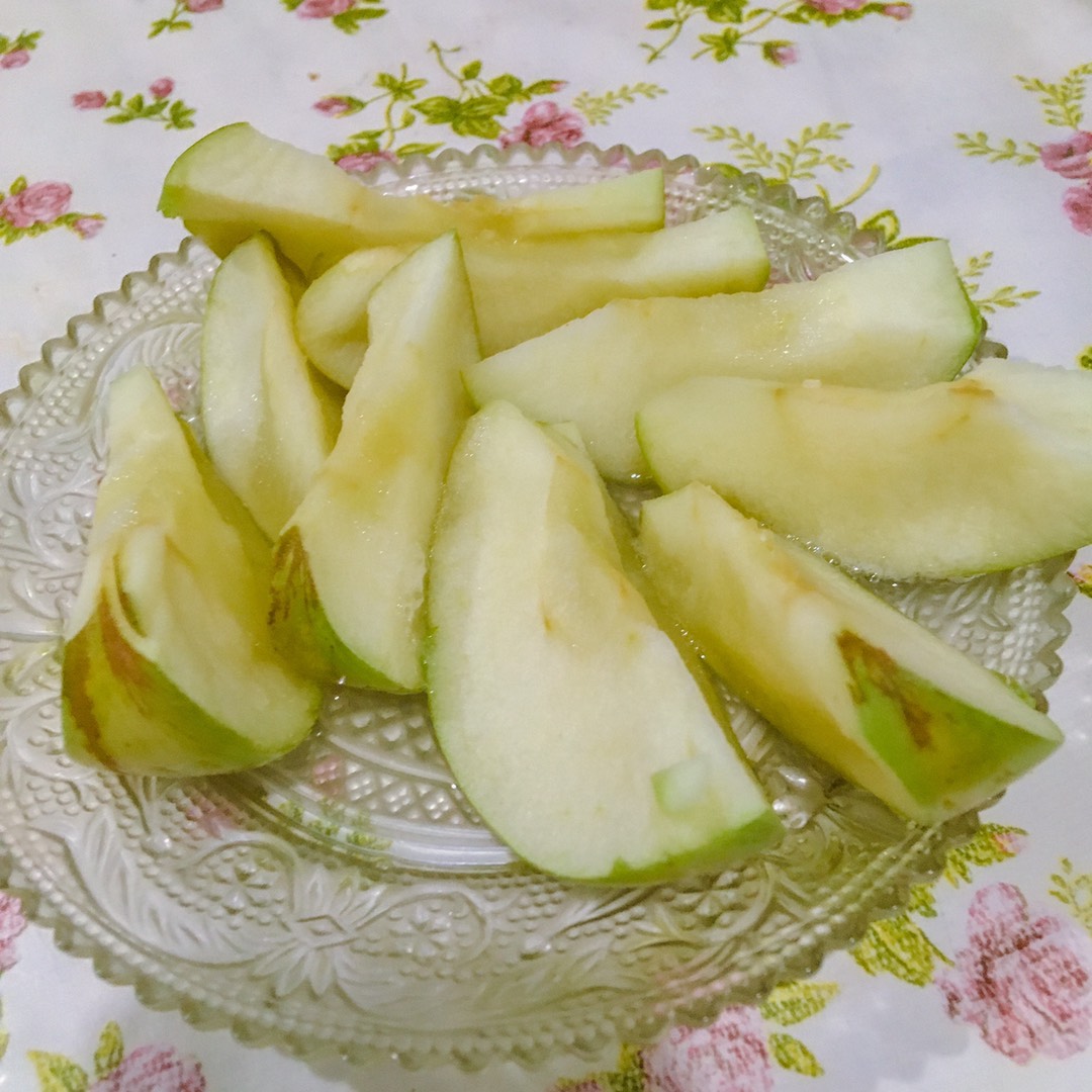 Как запечь яблоки в духовке целиком