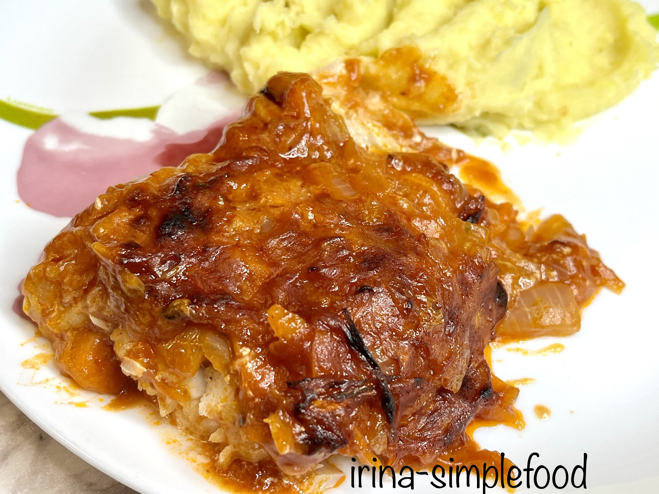 Судак с овощами, запеченный