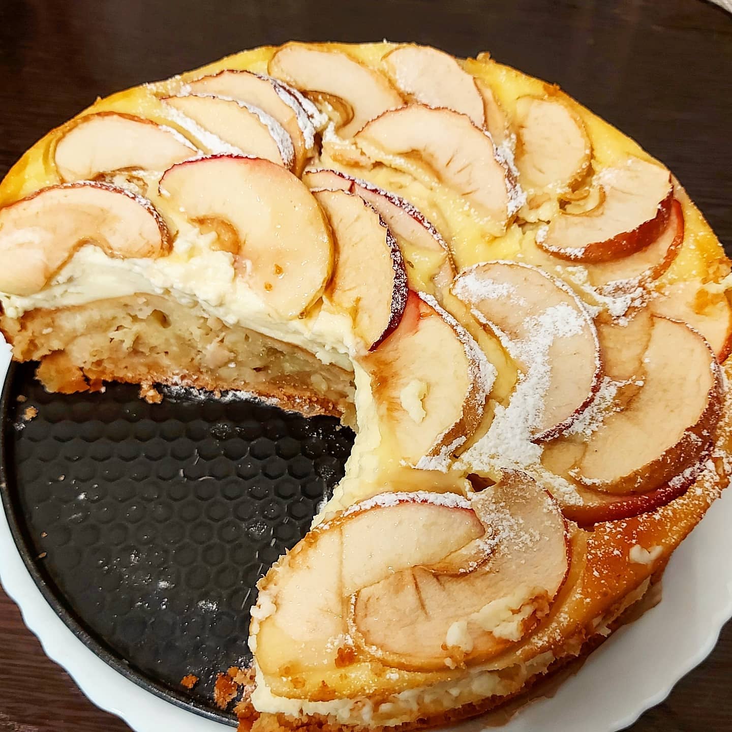 Творожный пирог с яблоками