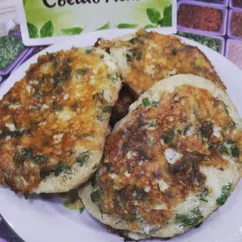 Гренки с сыром и зеленью