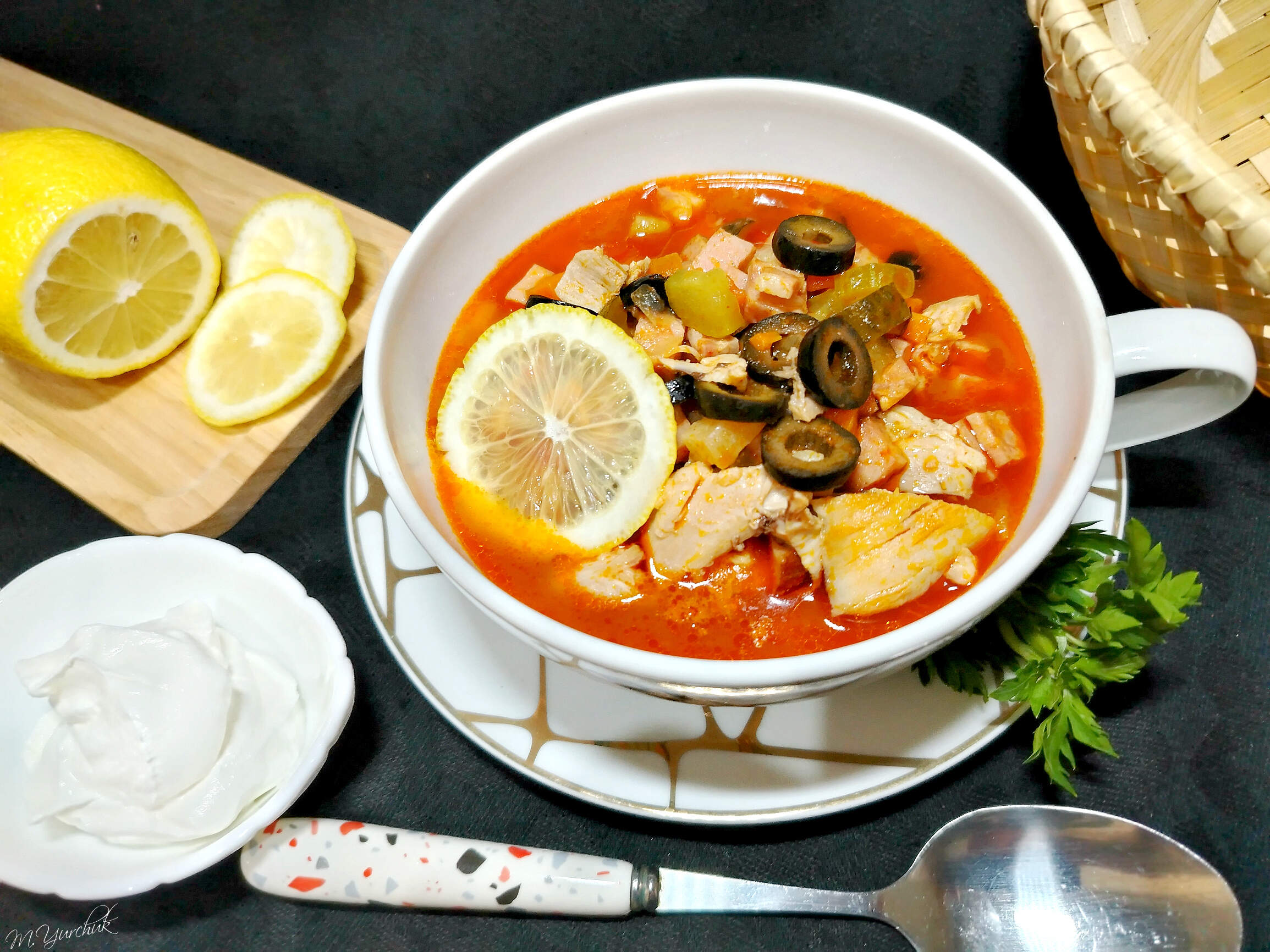 Солянка сборная мясная